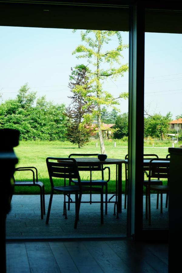 Casa Vola Bed & Breakfast Cuneo Bagian luar foto